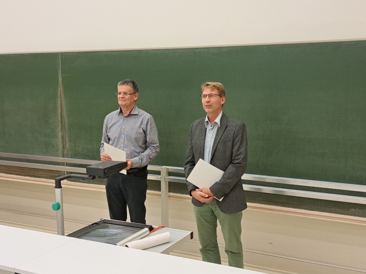 Apl. Professor Dr.-Ing. Georg Herdrich und Apl. Professor Dr.-Ing. Ralf Srama