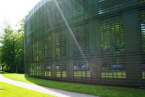 Das Gebäude des Instituts für Raumfahrtsysteme